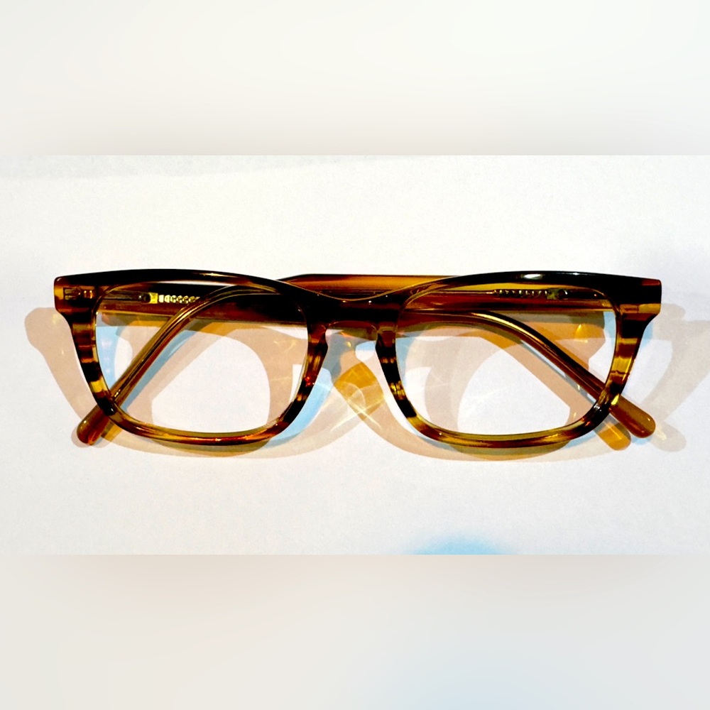Stylish Tortoiseshell Glasses